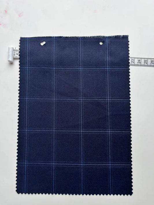Charcoal Black Plaid Woven Suiting Fabric 320G/M